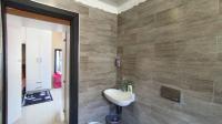 Main Bathroom - 6 square meters of property in Ocean View - DBN