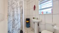 Bathroom 2 - 9 square meters of property in Ocean View - DBN