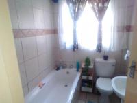 Bathroom 1 of property in Rustenburg