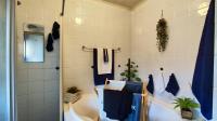 Bathroom 1 - 8 square meters of property in Van Dykpark