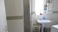 Main Bathroom - 9 square meters of property in Primrose