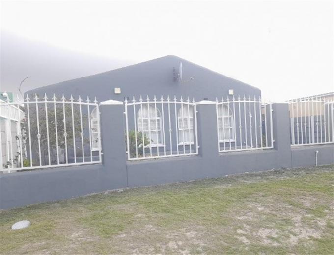 Standard Bank SIE Sale In Execution 4 Bedroom House for Sale in Grassy Park - MR546407