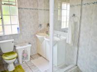 Main Bathroom - 7 square meters of property in Doornpoort