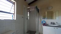 Main Bathroom - 8 square meters of property in Noordhang