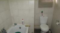 Bathroom 1 - 6 square meters of property in Rynfield