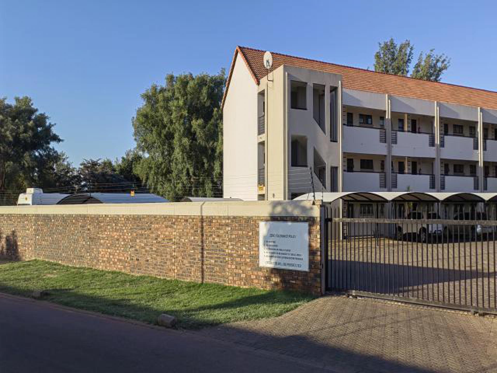 Front View of property in Lephalale (Ellisras)