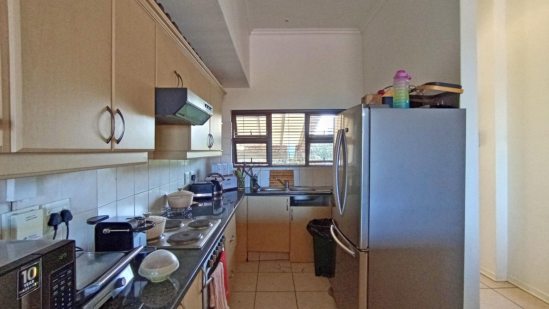 Kitchen - 8 square meters of property in Tongaat