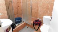 Bathroom 1 - 4 square meters of property in Westridge