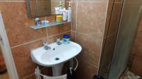 Bathroom 1 - 4 square meters of property in Westridge