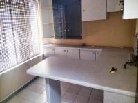 Kitchen - 25 square meters of property in Glenmarais (Glen Marais)