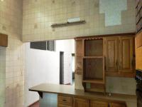 Kitchen - 25 square meters of property in Glenmarais (Glen Marais)