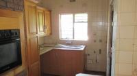 Kitchen - 25 square meters of property in Glenmarais (Glen Marais)