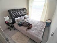 Bed Room 1 - 10 square meters of property in Clubview