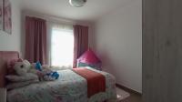 Bed Room 1 - 10 square meters of property in Rua Vista