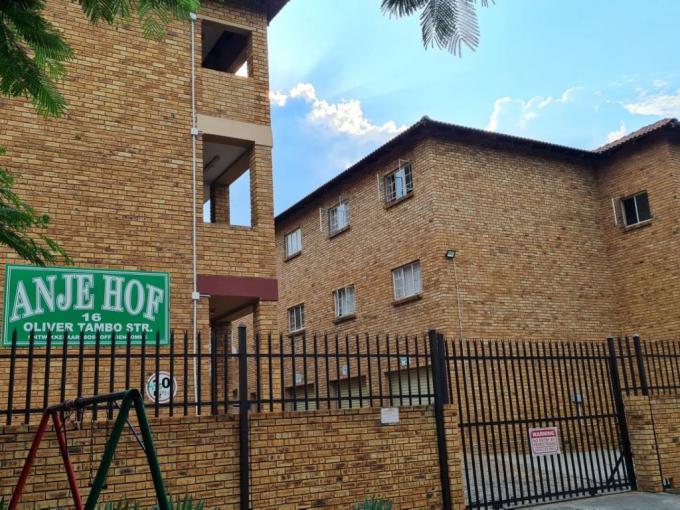 3 Bedroom Apartment for Sale For Sale in Rustenburg - MR548411