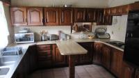 Kitchen - 32 square meters of property in Sonland Park