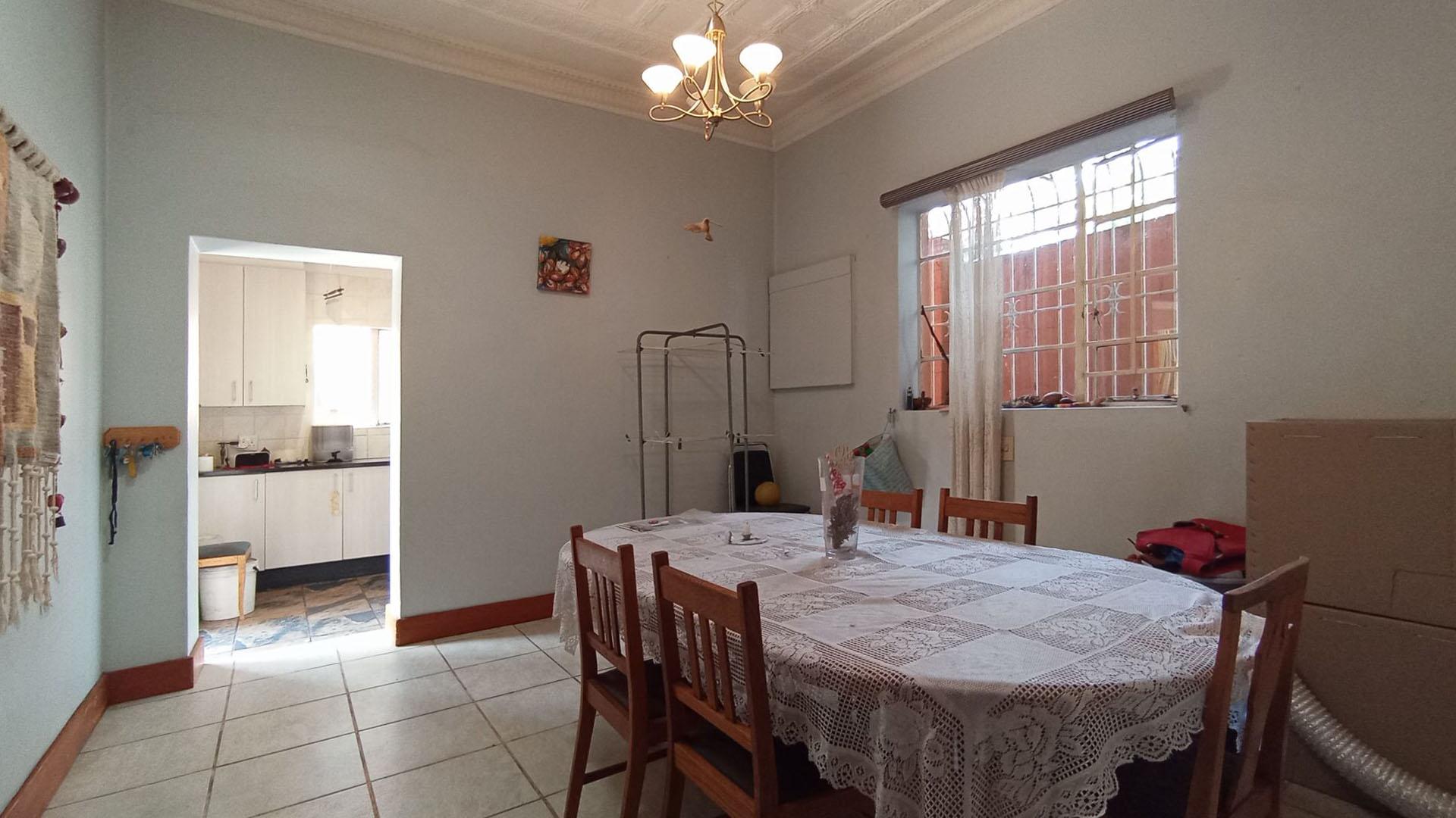 Dining Room - 18 square meters of property in Kensington - JHB