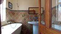 Main Bathroom - 6 square meters of property in Kensington - JHB