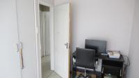 Bed Room 2 - 10 square meters of property in Cosmo City