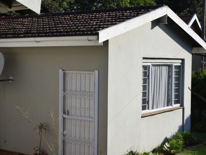 1 Bedroom Apartment to Rent in Hillcrest - KZN - Property to rent - MR549126