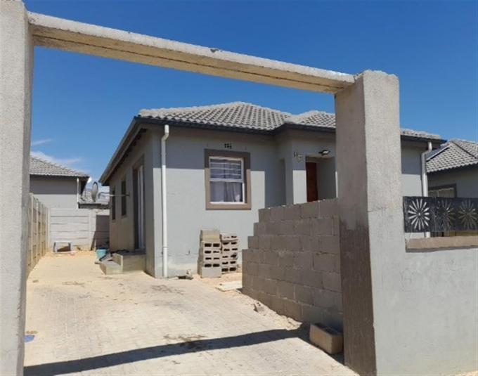 Standard Bank SIE Sale In Execution 3 Bedroom House for Sale in Paarl - MR549509