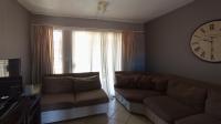 Lounges - 14 square meters of property in Karenpark