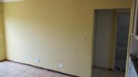 Lounges - 20 square meters of property in Alberton