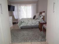 Main Bedroom of property in Chancliff AH