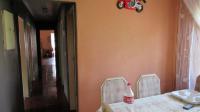 Dining Room - 10 square meters of property in Brackendowns