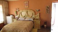 Main Bedroom - 37 square meters of property in Brackendowns