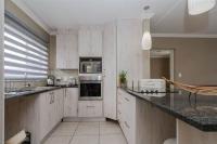 Kitchen - 9 square meters of property in Amberfield