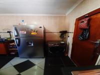 Kitchen - 11 square meters of property in Reyno Ridge