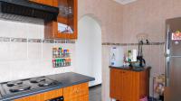 Kitchen - 11 square meters of property in Reyno Ridge