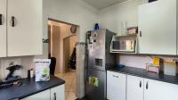 Kitchen - 11 square meters of property in Brackenhurst