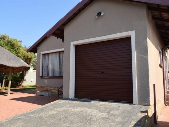 3 Bedroom House for Sale For Sale in Tlhabane West - MR551638