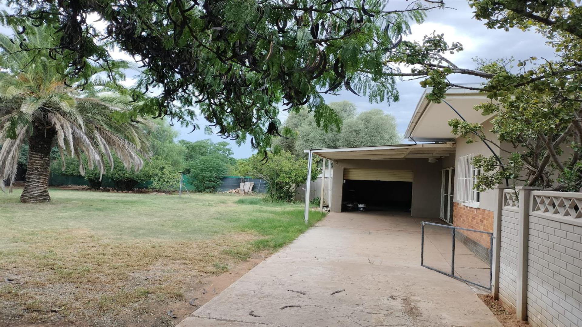 Front View of property in Jacobsdal