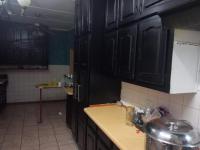 Kitchen of property in Bedelia