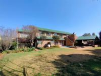 8 Bedroom 3 Bathroom House for Sale for sale in Middelburg - MP