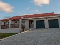 3 Bedroom 2 Bathroom House for Sale for sale in Kidds Beach