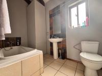 Bathroom 1 of property in Roodepoort