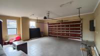 Spaces - 169 square meters of property in Witfontein