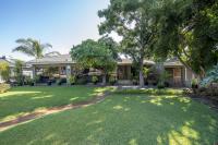 6 Bedroom 5 Bathroom Freehold Residence for Sale for sale in Bellville