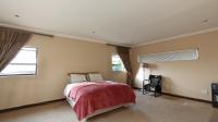 Main Bedroom - 63 square meters of property in Blue Valley Golf Estate