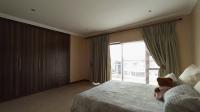 Bed Room 2 - 24 square meters of property in Blue Valley Golf Estate