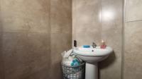 Staff Bathroom - 3 square meters of property in Blue Valley Golf Estate