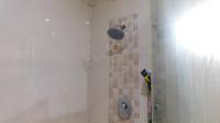 Bathroom 1 - 11 square meters of property in Athlone Park