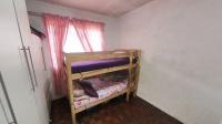 Bed Room 2 - 11 square meters of property in Athlone Park