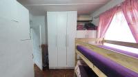 Bed Room 2 - 11 square meters of property in Athlone Park