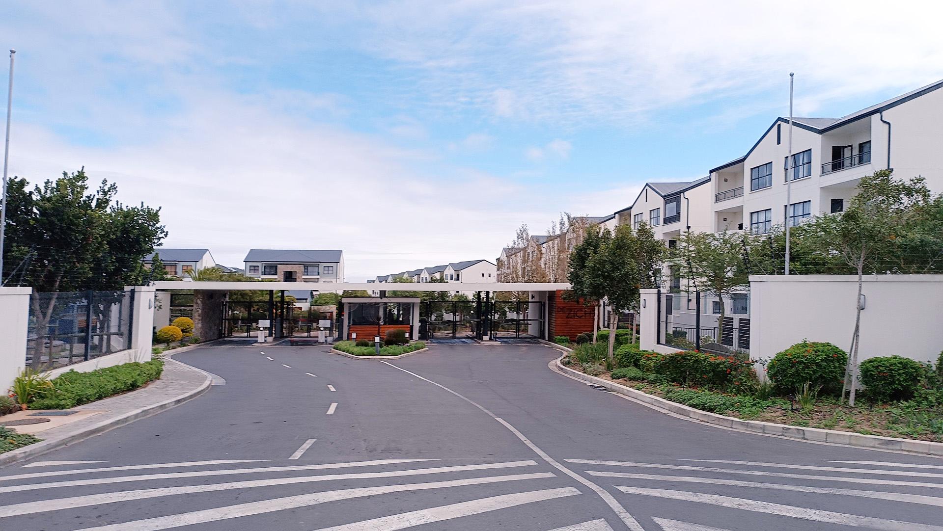 Front View of property in Milnerton