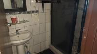 Bathroom 1 - 5 square meters of property in Pinetown 